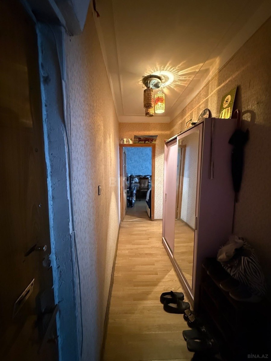 2 otaqlı Köhnə tikili, İnşaatçılar m., Bakı