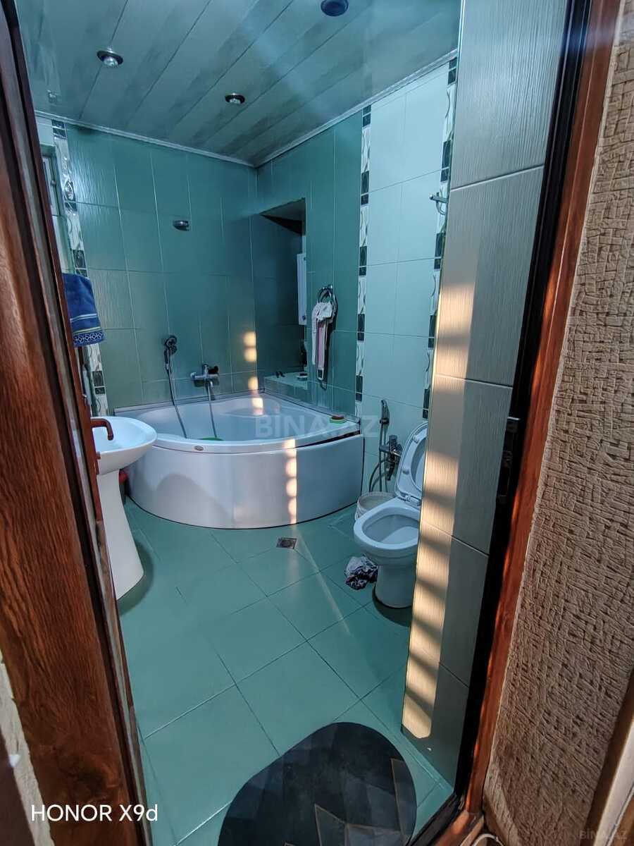 3 otaqlı Köhnə tikili, Əhmədli m., Bakı