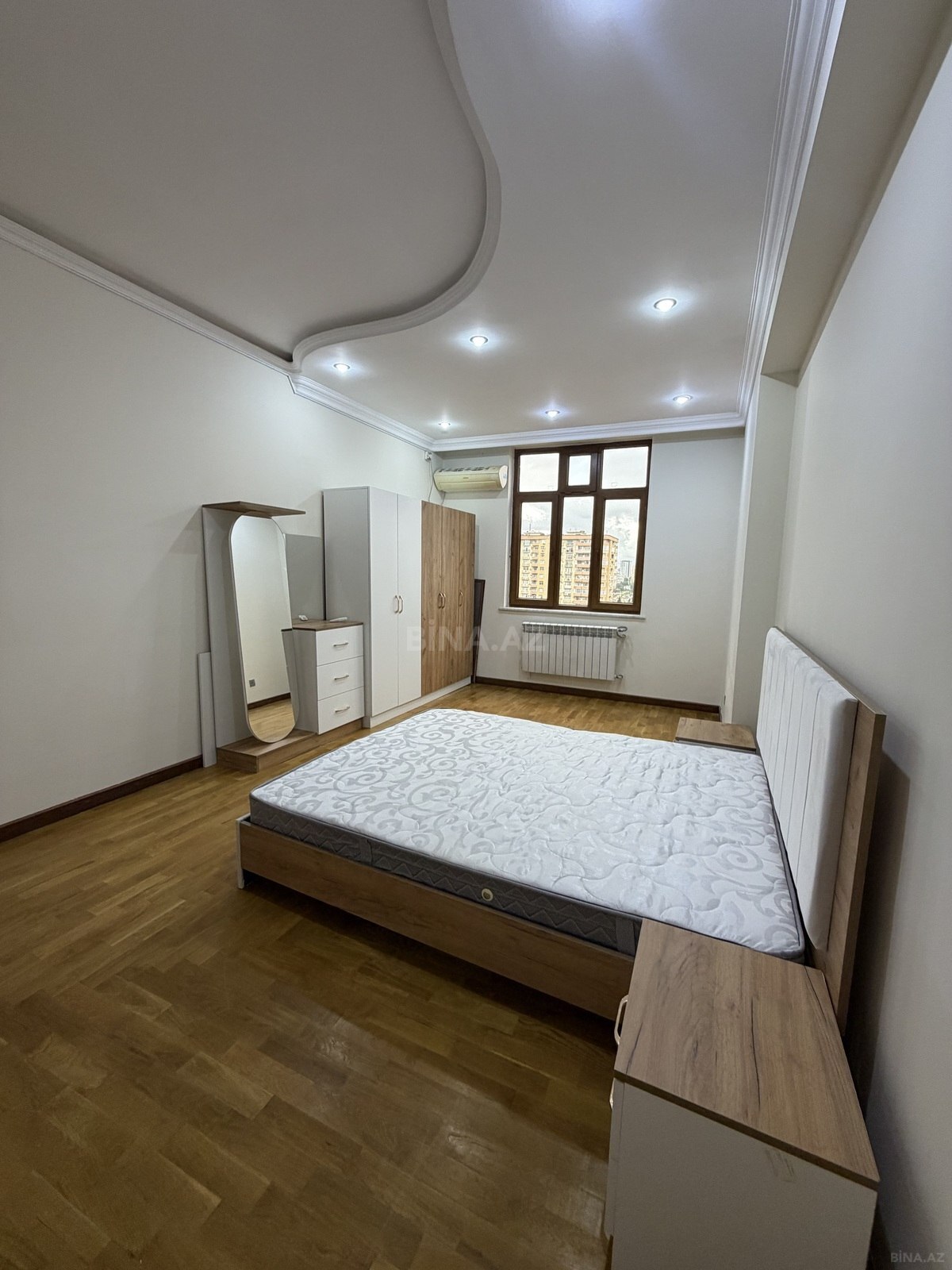 2 otaqlı Yeni tikili, İnşaatçılar m., Bakı