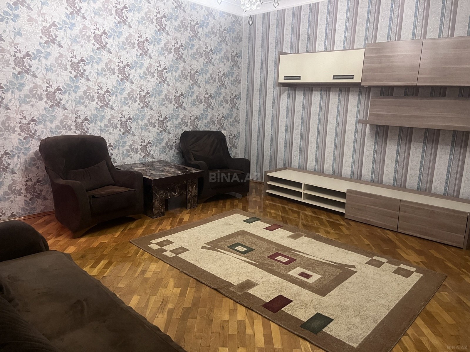 3 otaqlı Köhnə tikili, Əhmədli m., Bakı