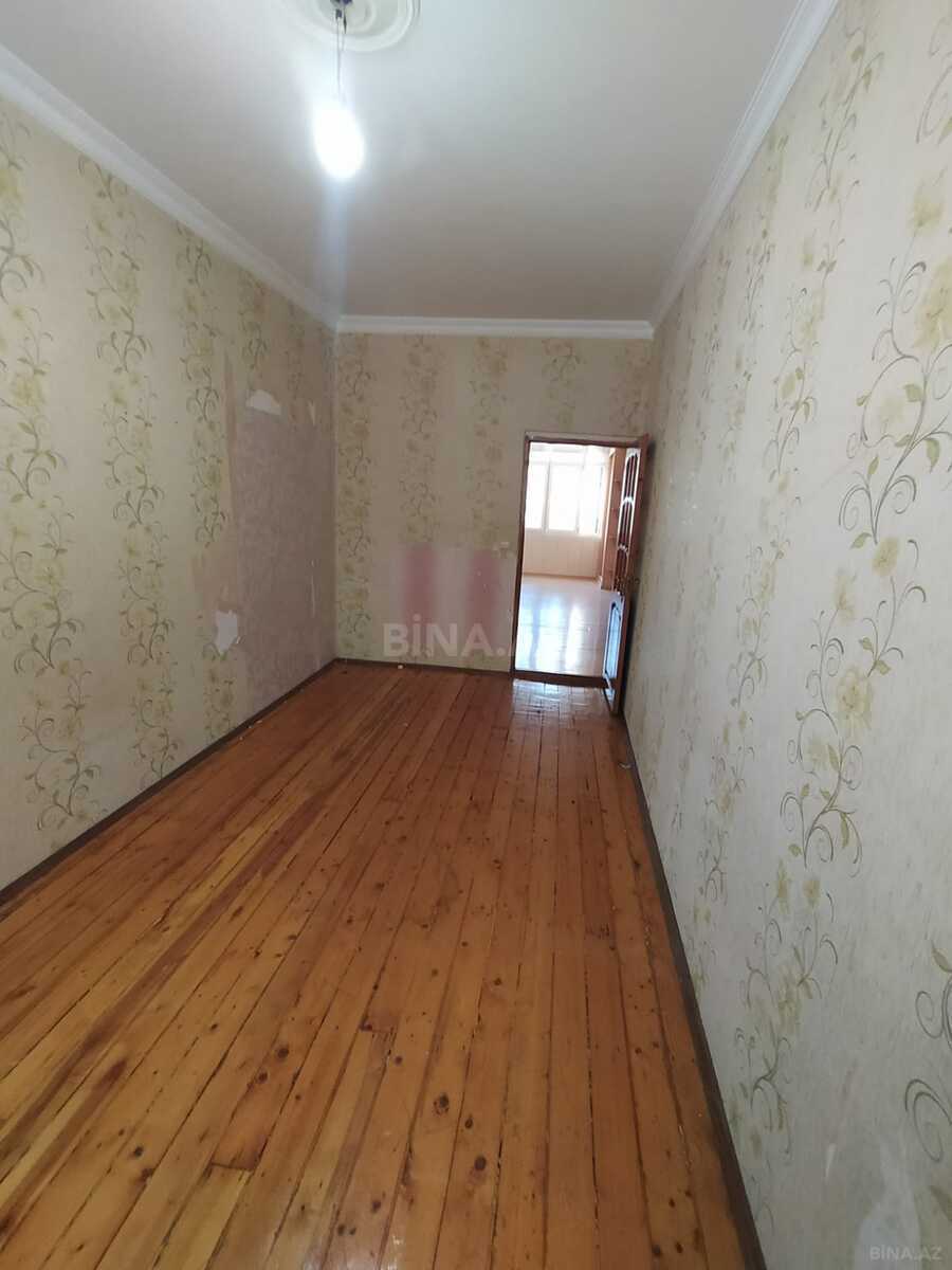 2 otaqlı Köhnə tikili, Bakıxanov q., Bakı