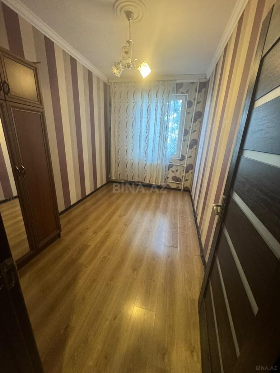 3 otaqlı Köhnə tikili, Memar Əcəmi m., Bakı