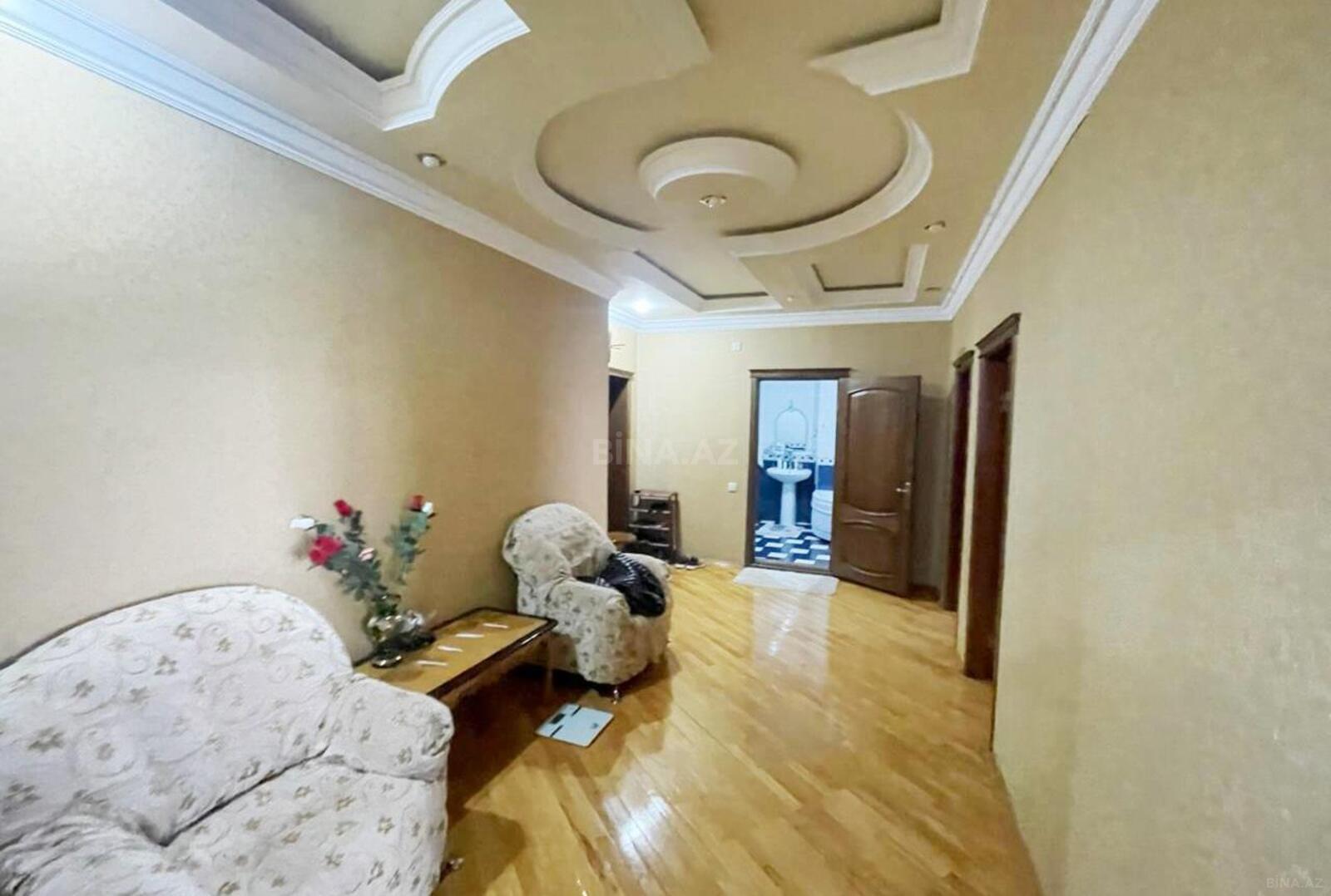 3 otaqlı Yeni tikili, Memar Əcəmi m., Bakı