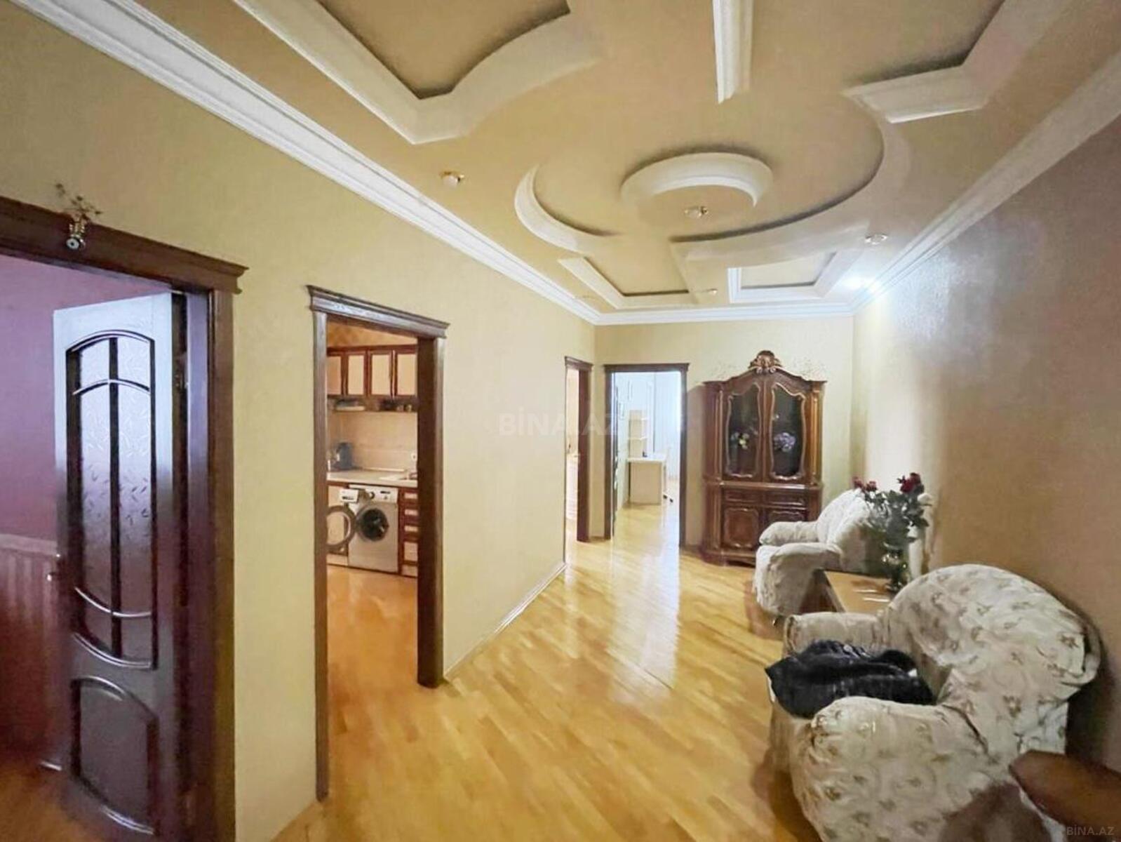 3 otaqlı Yeni tikili, Memar Əcəmi m., Bakı
