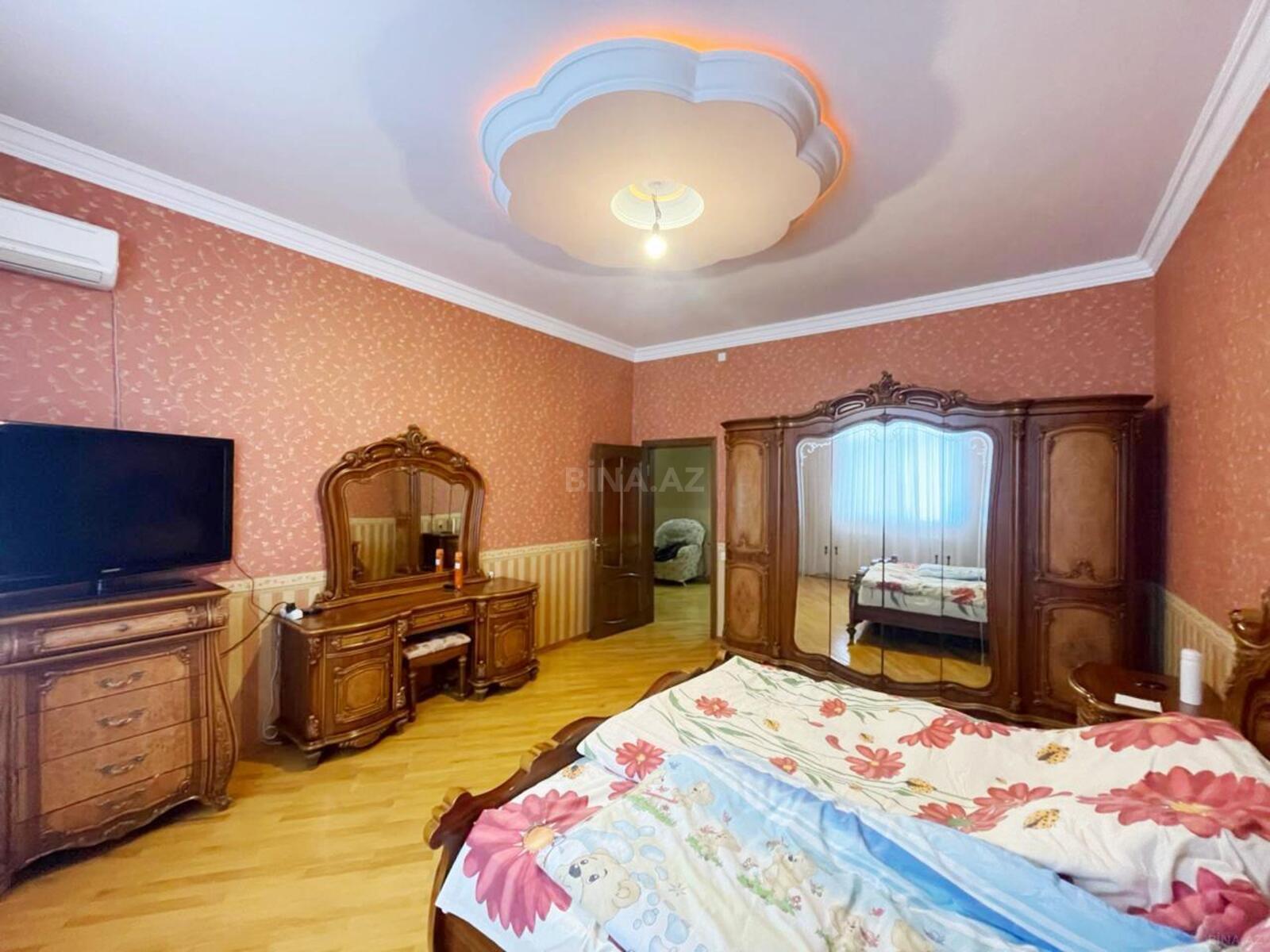 3 otaqlı Yeni tikili, Memar Əcəmi m., Bakı