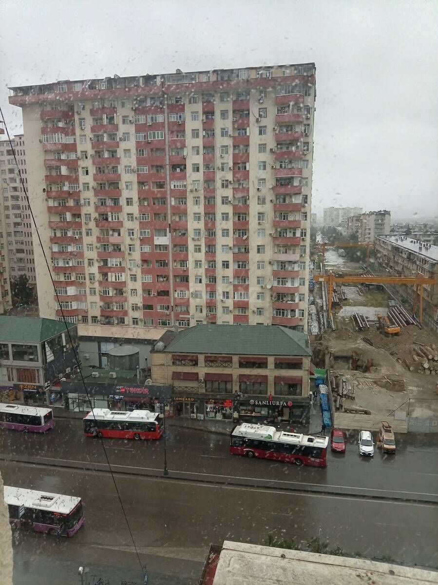 2 otaqlı Köhnə tikili, Həzi Aslanov m., Bakı