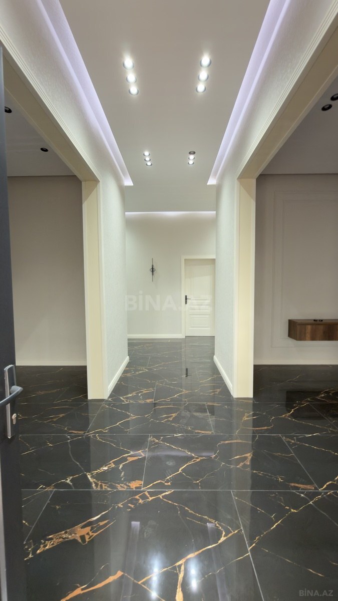 4 otaqlı Həyət evi/Bağ evi, Şüvəlan q., Bakı