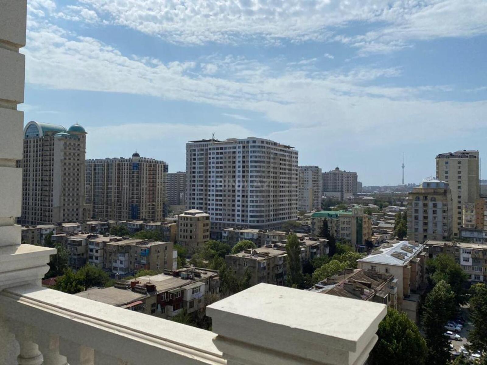 3 otaqlı Yeni tikili, Elmlər Akademiyası m., Bakı
