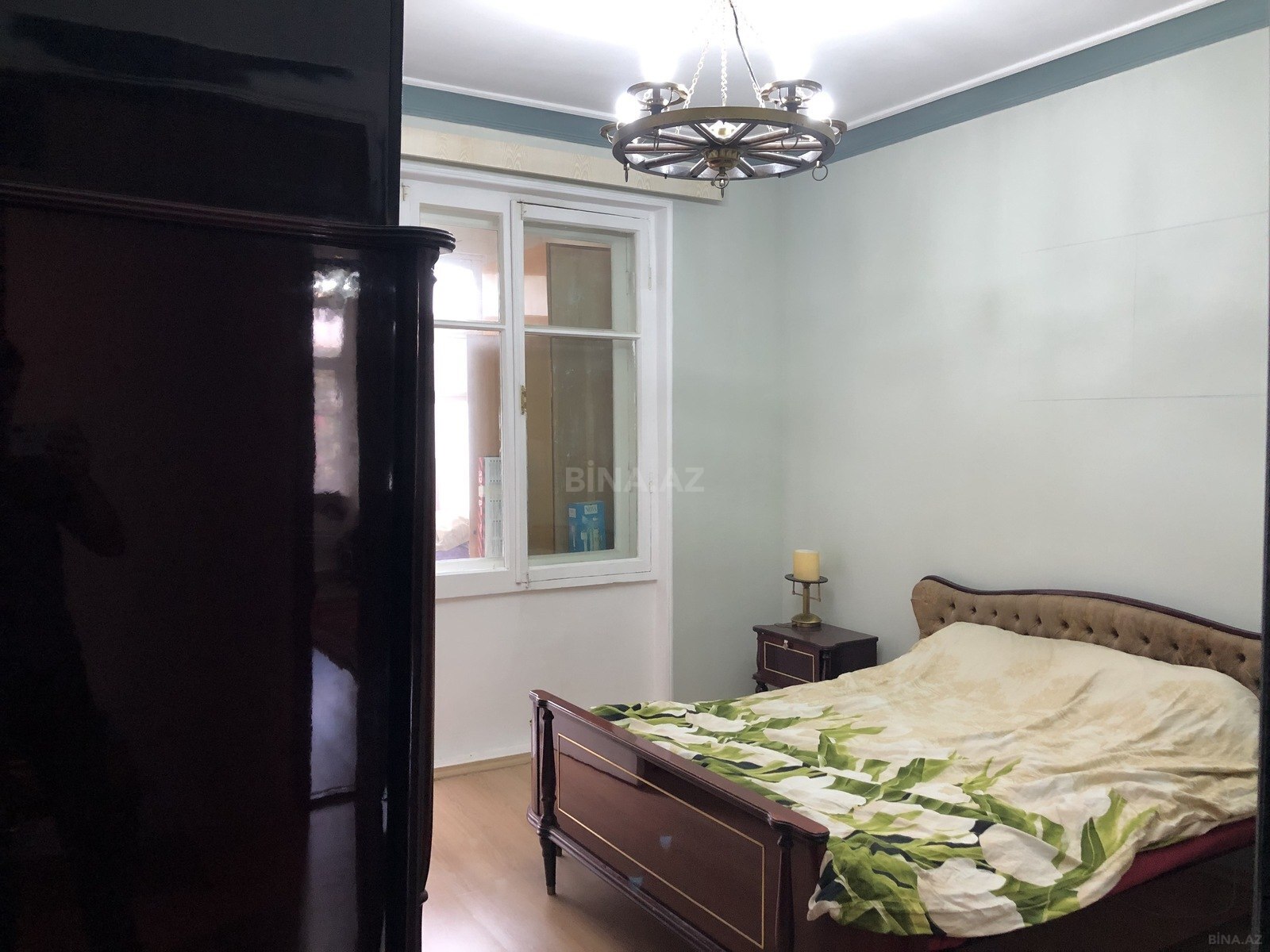2 otaqlı Köhnə tikili, Nizami m., Bakı