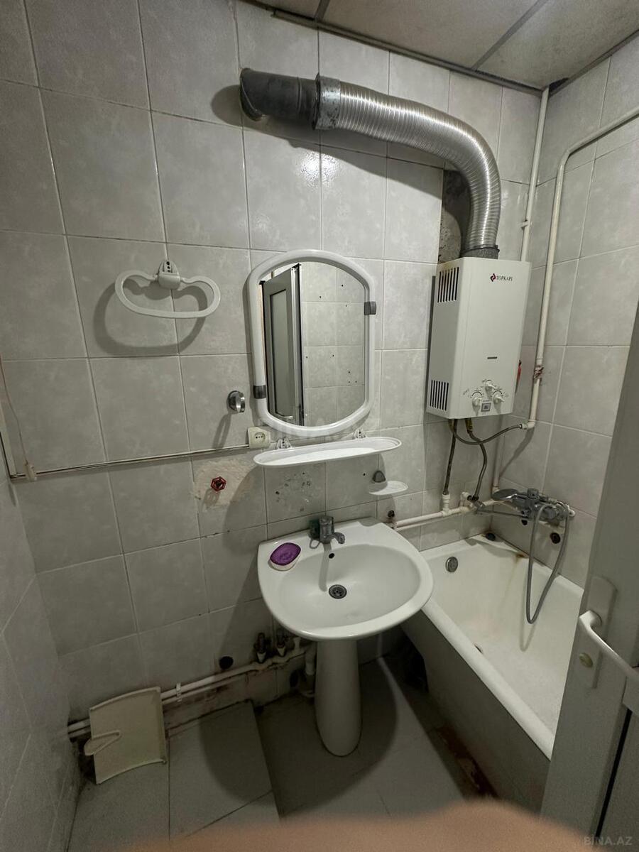 3 otaqlı Köhnə tikili, Neftçilər m., Bakı