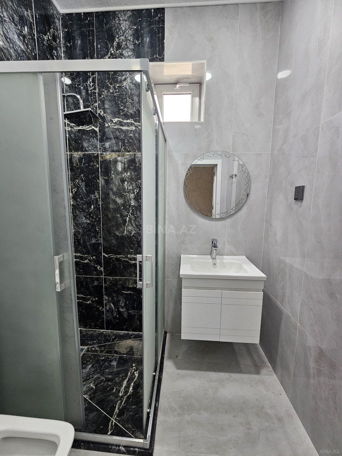 4 otaqlı Həyət evi/Bağ evi, Şüvəlan q., Bakı