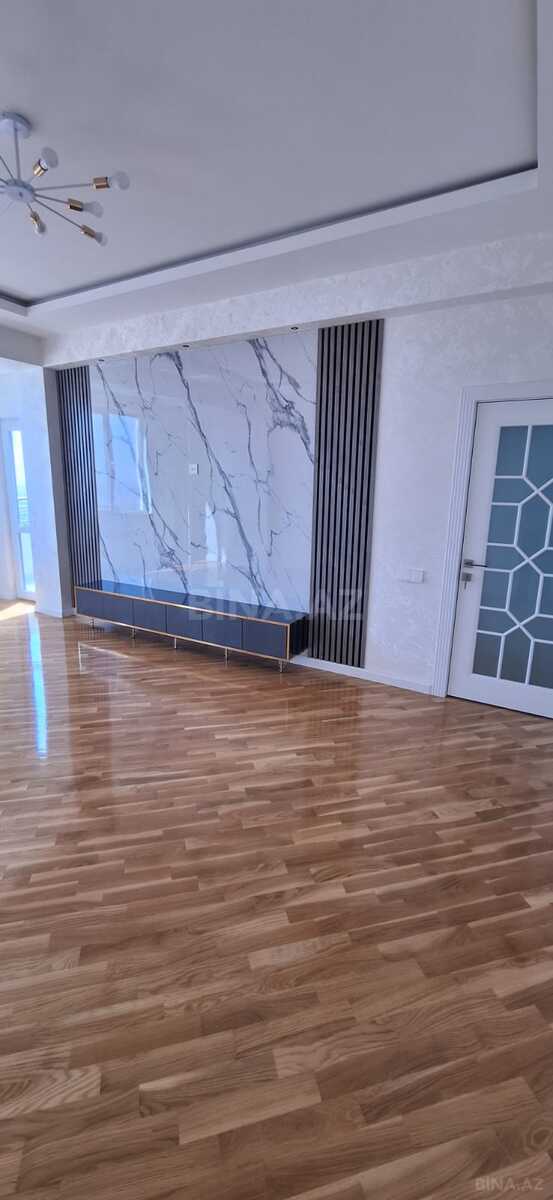 3 otaqlı Yeni tikili, 7-ci mikrorayon q., Bakı