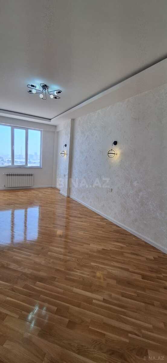 3 otaqlı Yeni tikili, 7-ci mikrorayon q., Bakı