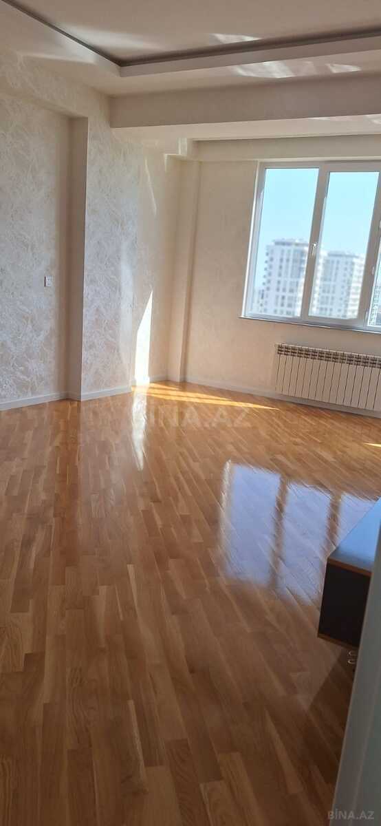3 otaqlı Yeni tikili, 7-ci mikrorayon q., Bakı