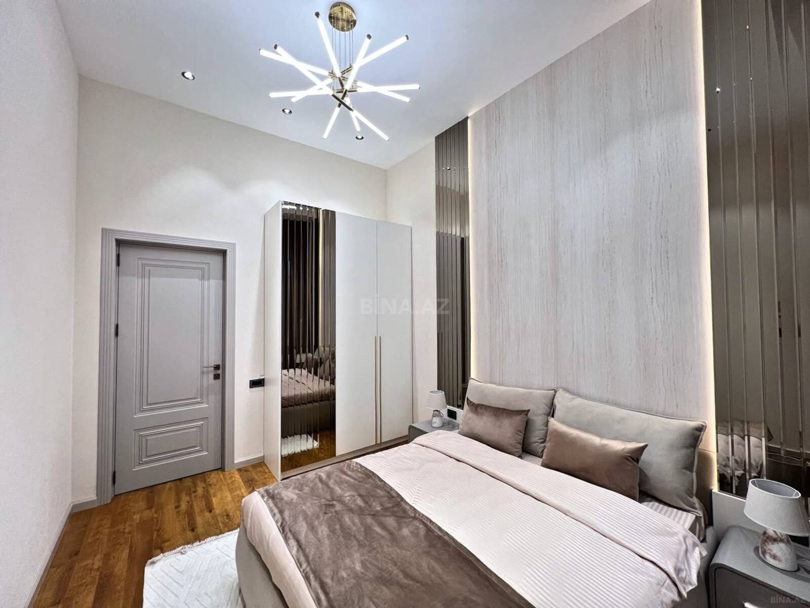 4 otaqlı Həyət evi/Bağ evi, Şüvəlan q., Bakı
