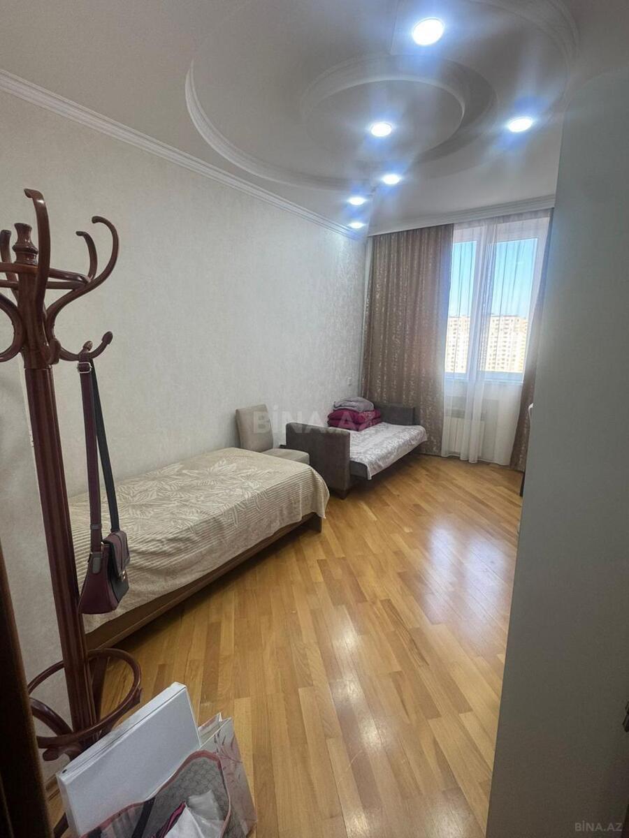 3 otaqlı Yeni tikili, İnşaatçılar m., Bakı