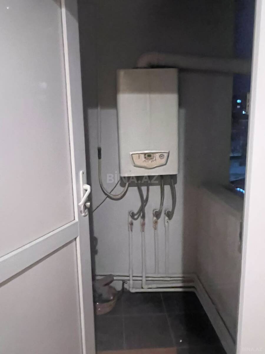 3 otaqlı Köhnə tikili, Əhmədli m., Bakı