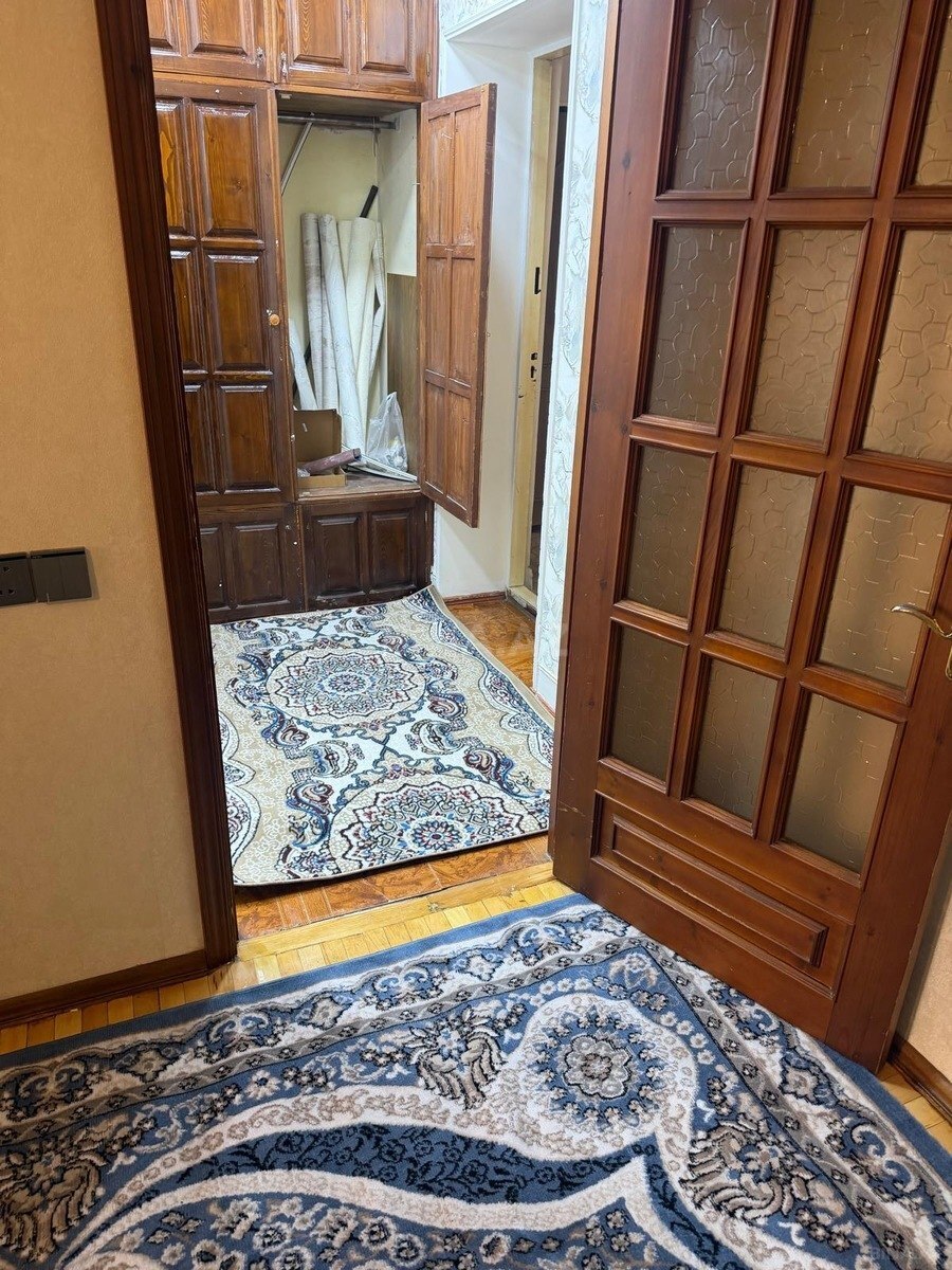 2 otaqlı Köhnə tikili, Nəriman Nərimanov m., Bakı