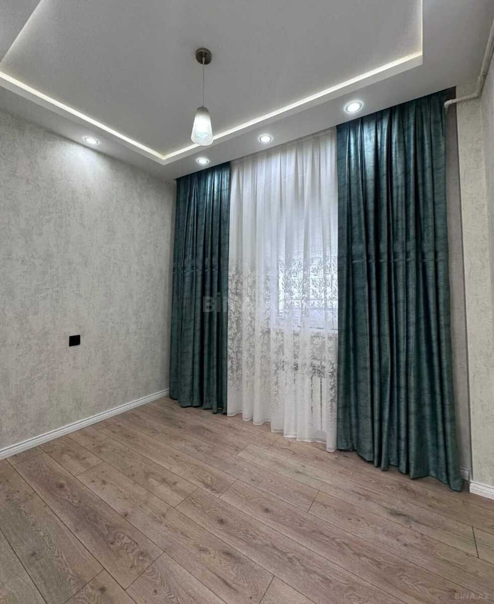 2 otaqlı Köhnə tikili, Memar Əcəmi m., Bakı