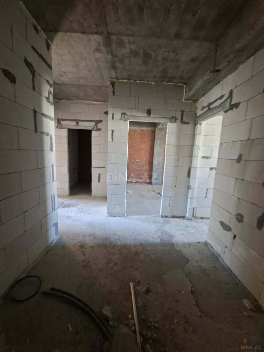 3 otaqlı Yeni tikili, Qara Qarayev m., Bakı