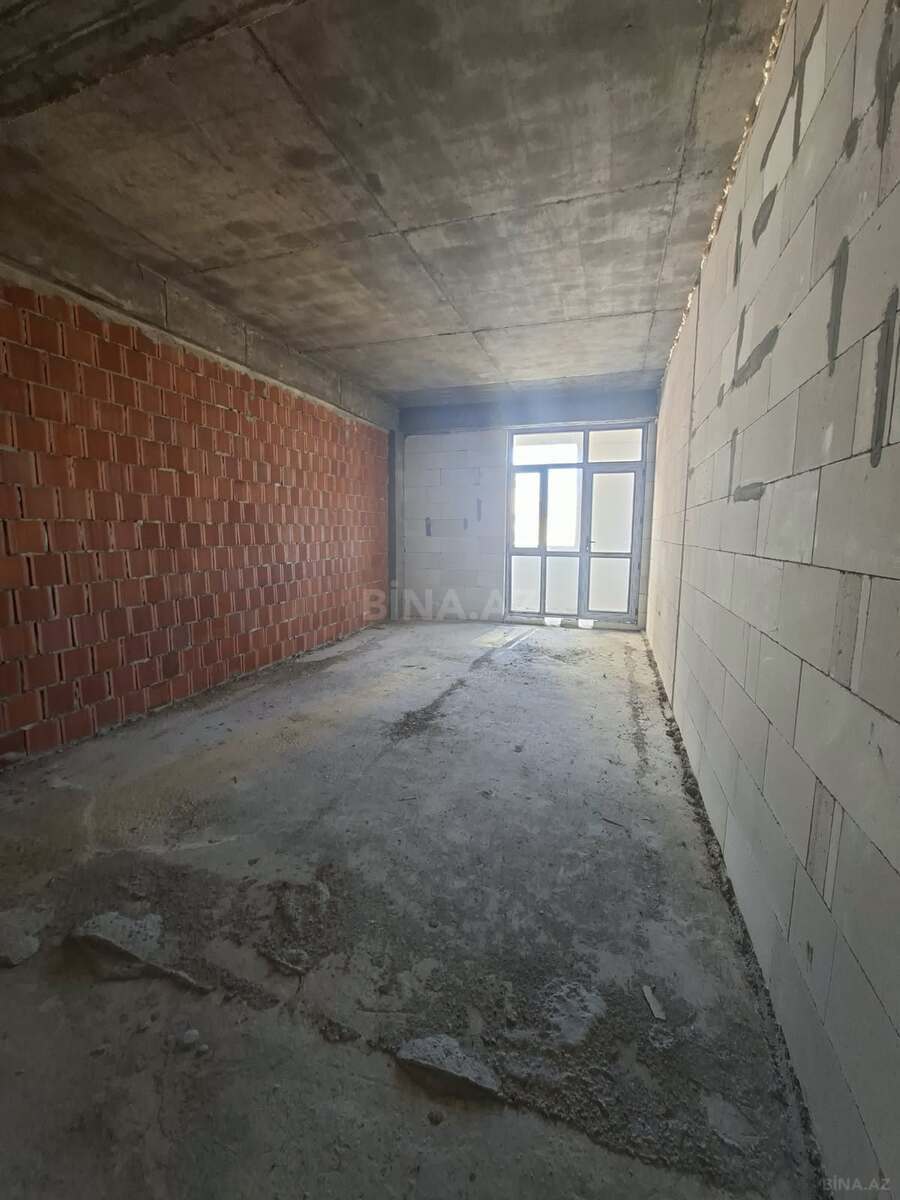 3 otaqlı Yeni tikili, Qara Qarayev m., Bakı