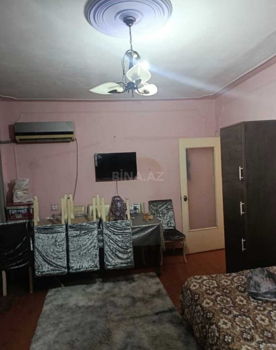 2 otaqlı Köhnə tikili, Qaraçuxur q., Bakı