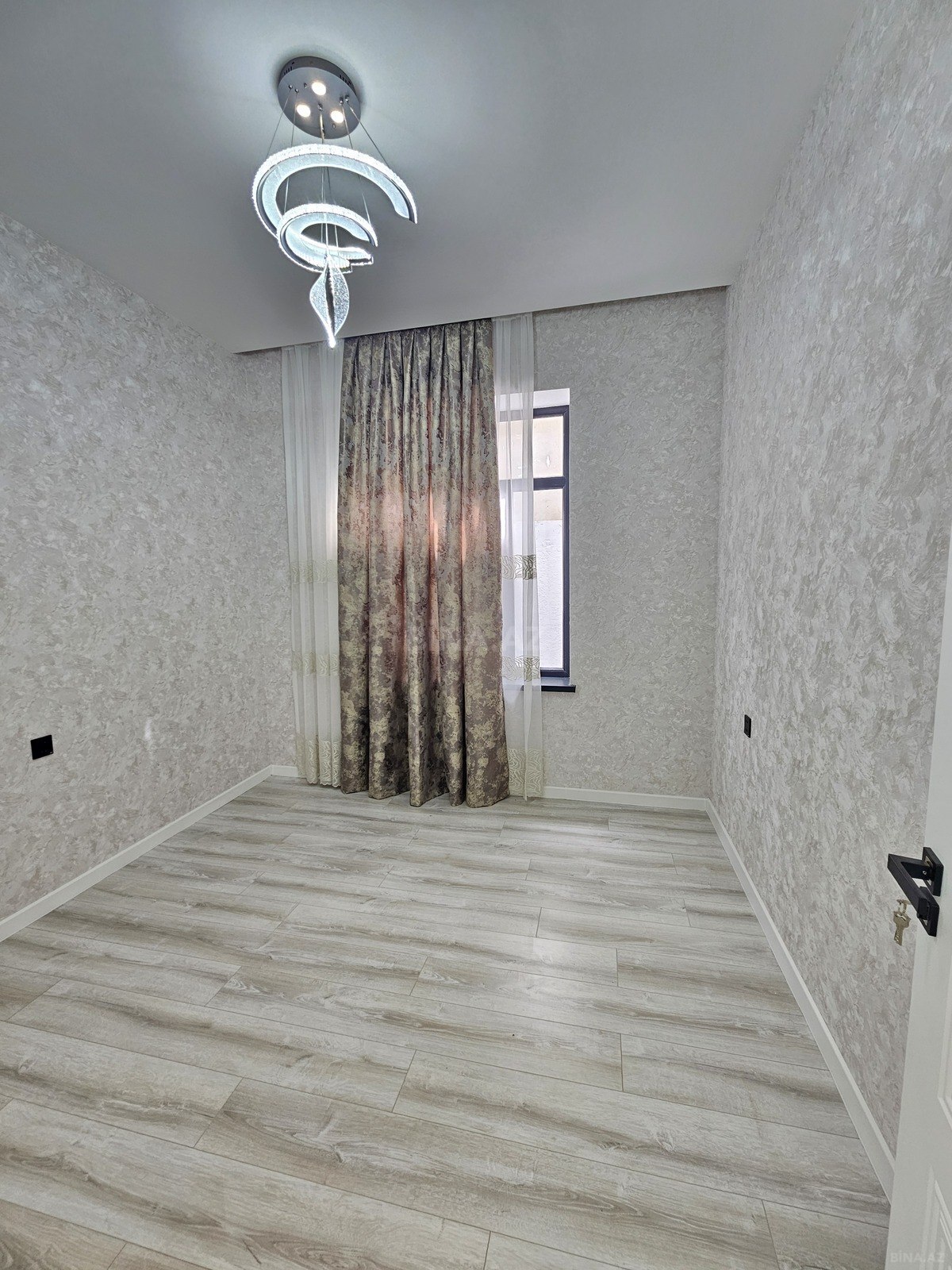4 otaqlı Həyət evi/Bağ evi, Mərdəkan q., Bakı
