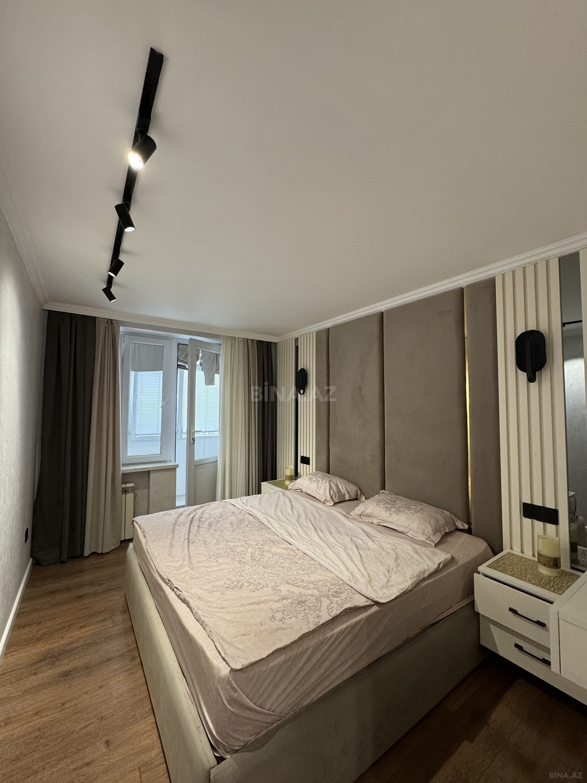 2 otaqlı Köhnə tikili, Elmlər Akademiyası m., Bakı