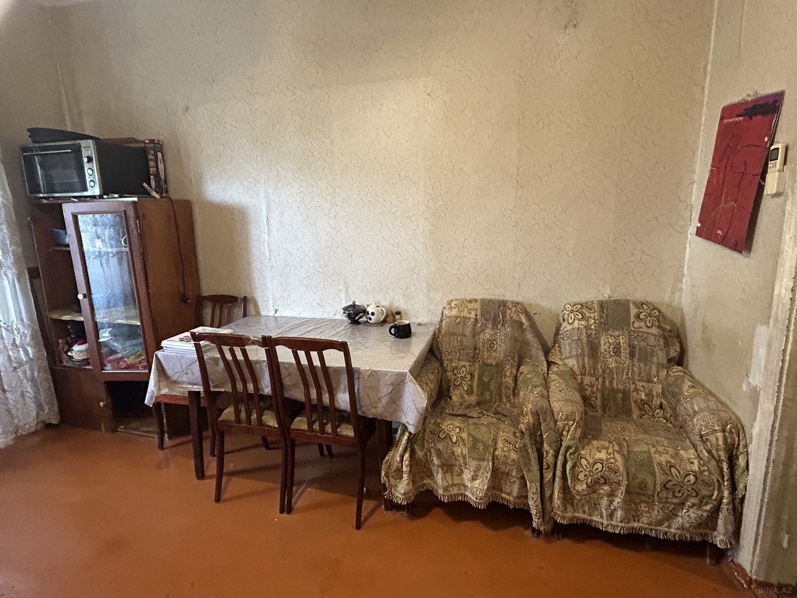 2 otaqlı Köhnə tikili, Elmlər Akademiyası m., Bakı