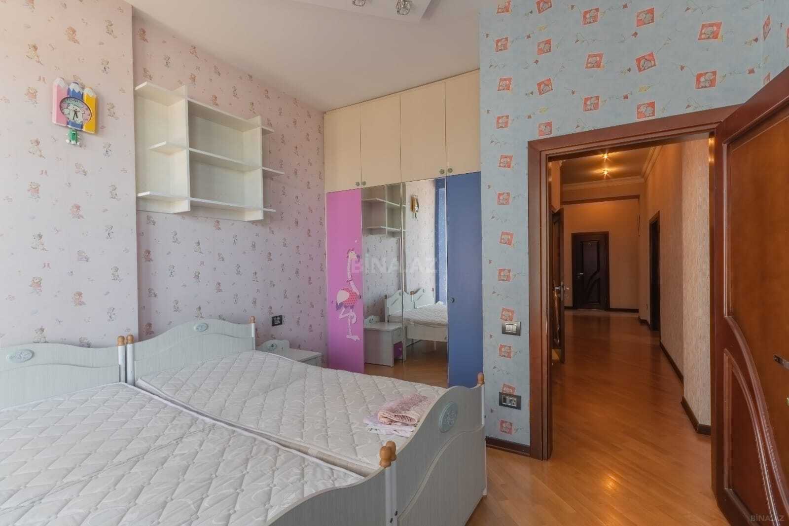 3 otaqlı Yeni tikili, İnşaatçılar m., Bakı