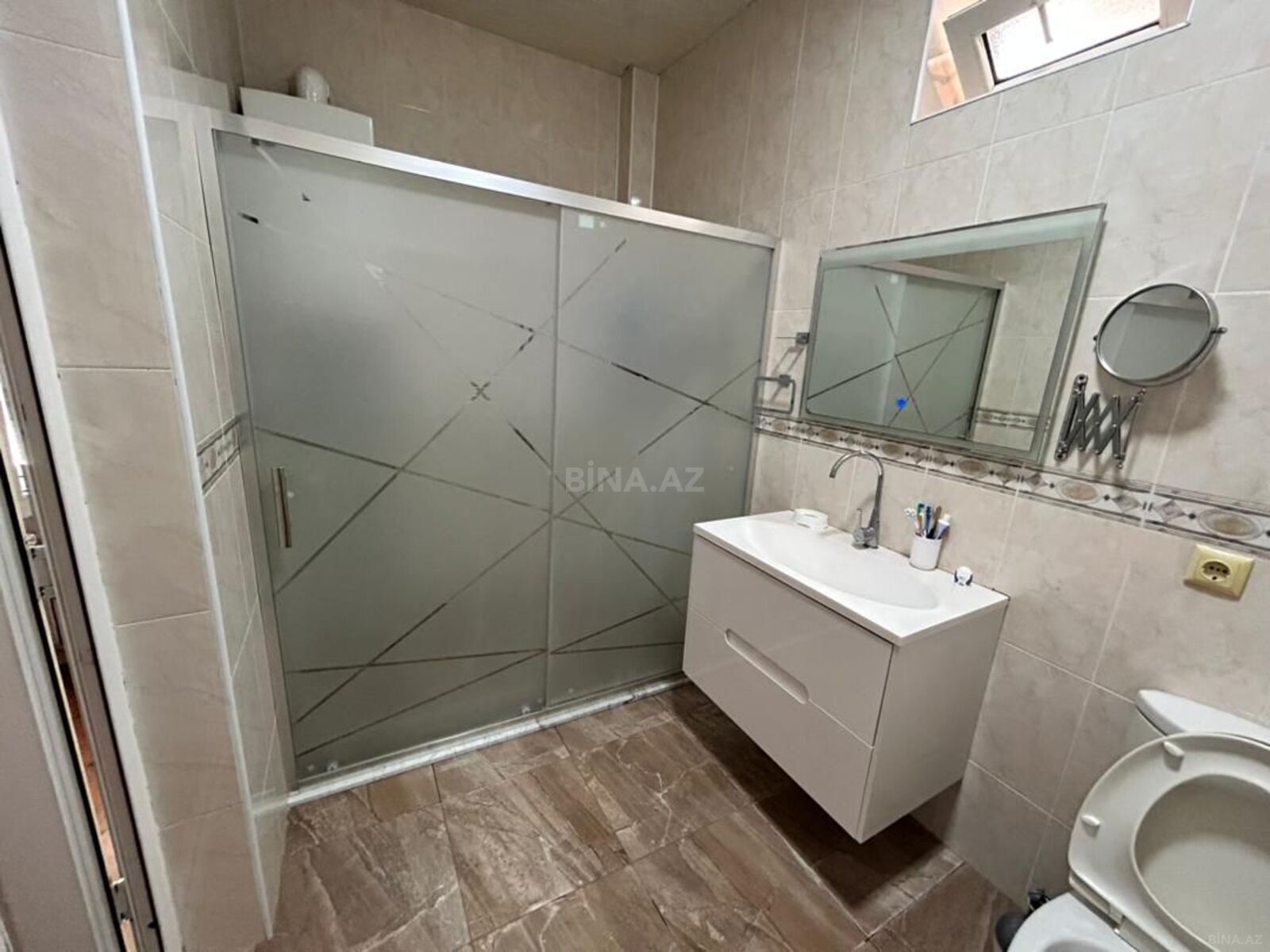 6 otaqlı Həyət evi/Bağ evi, Badamdar q., Bakı