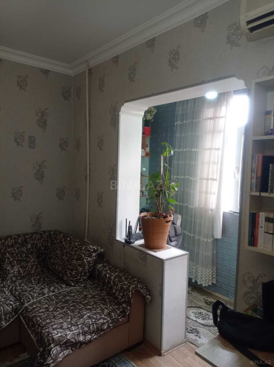 1 otaqlı Köhnə tikili, 7-ci mikrorayon q., Bakı