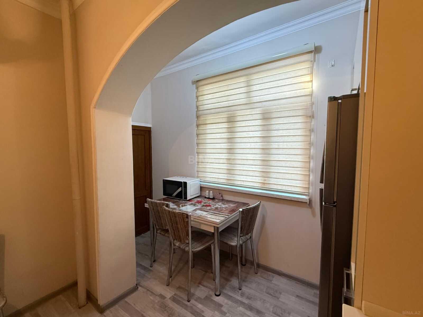 3 otaqlı Köhnə tikili, Nəsimi m., Bakı