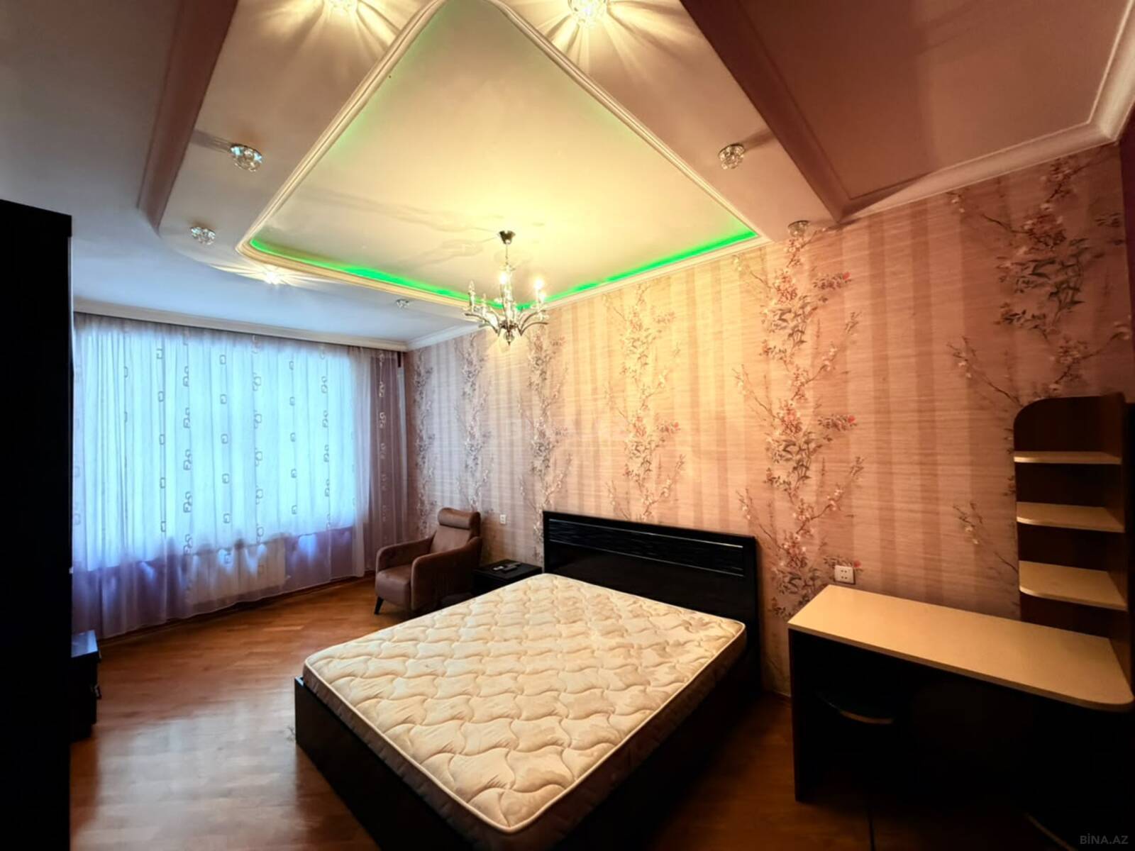 2 otaqlı Yeni tikili, 8 Noyabr m., Bakı