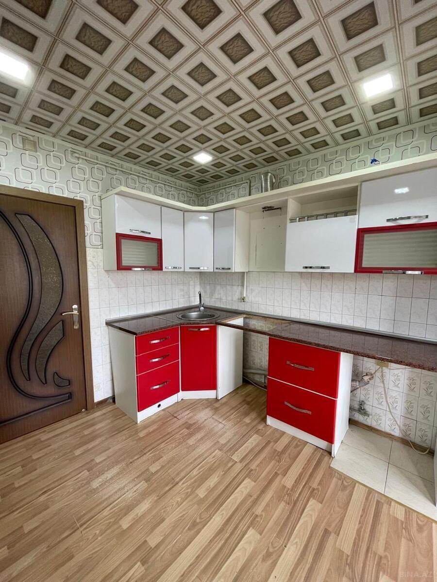 2 otaqlı Köhnə tikili, Əhmədli m., Bakı