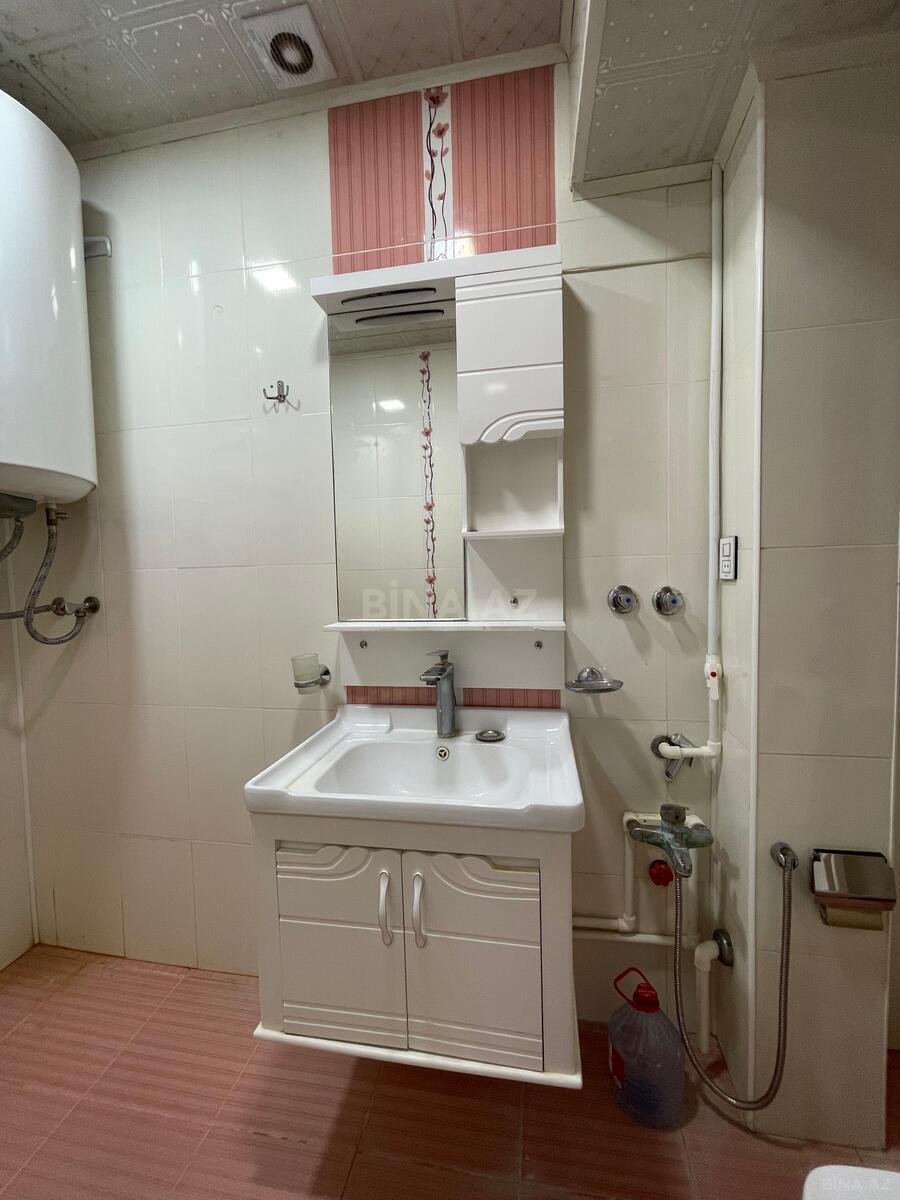 2 otaqlı Köhnə tikili, Əhmədli m., Bakı