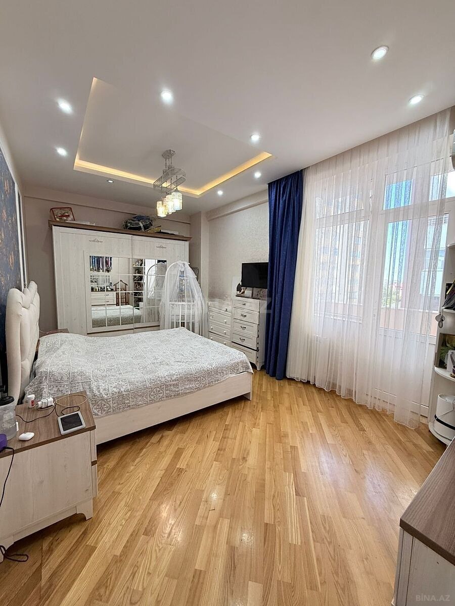 3 otaqlı Yeni tikili, Qara Qarayev m., Bakı
