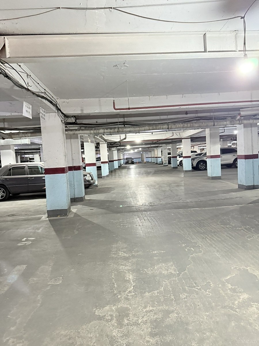 3 otaqlı Yeni tikili, Qara Qarayev m., Bakı