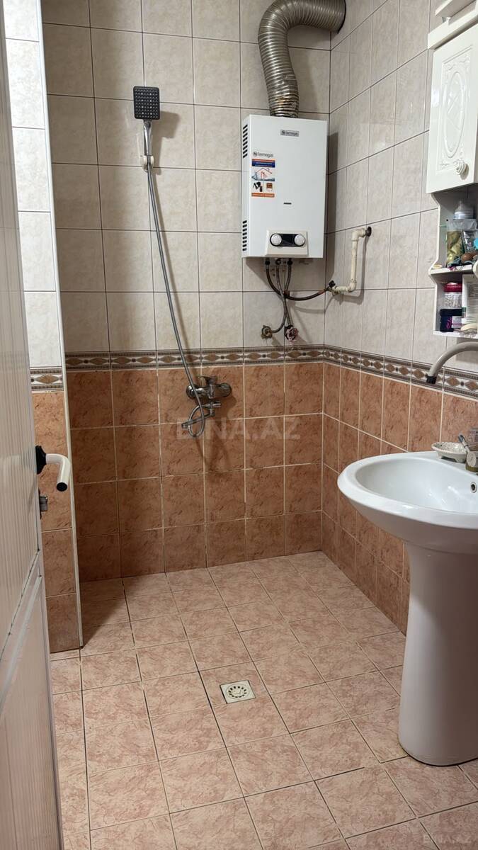 2 otaqlı Köhnə tikili, Xətai r., Bakı
