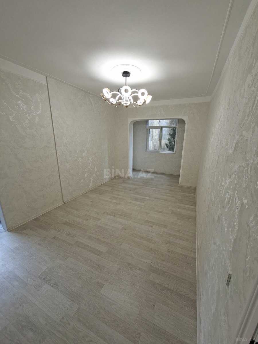 2 otaqlı Köhnə tikili, Əhmədli m., Bakı