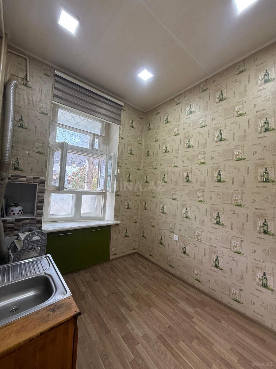 3 otaqlı Köhnə tikili, Xətai r., Bakı