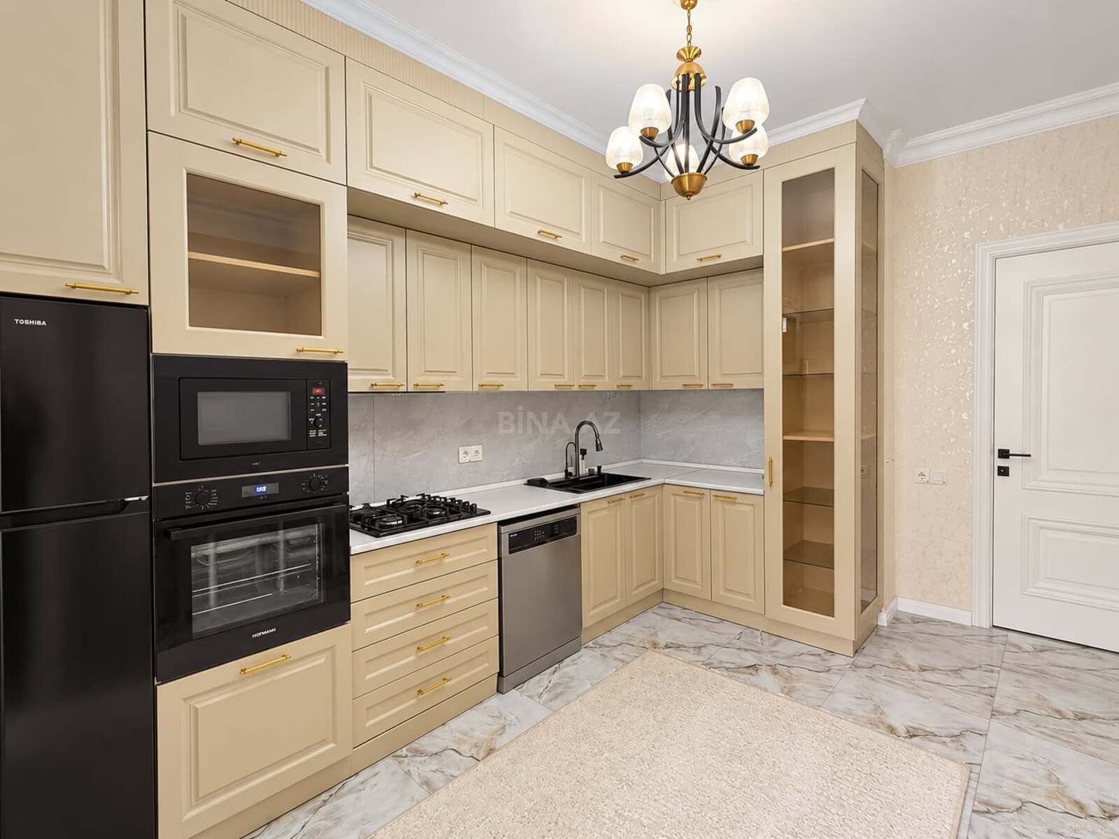 3 otaqlı Yeni tikili, Neftçilər m., Bakı