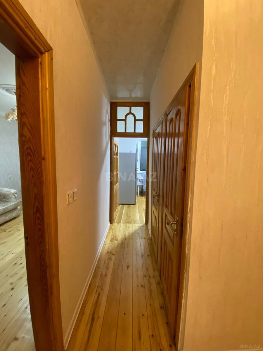 3 otaqlı Köhnə tikili, Suraxanı r., Bakı