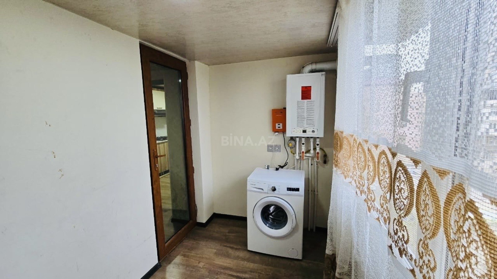3 otaqlı Köhnə tikili, Nəriman Nərimanov m., Bakı