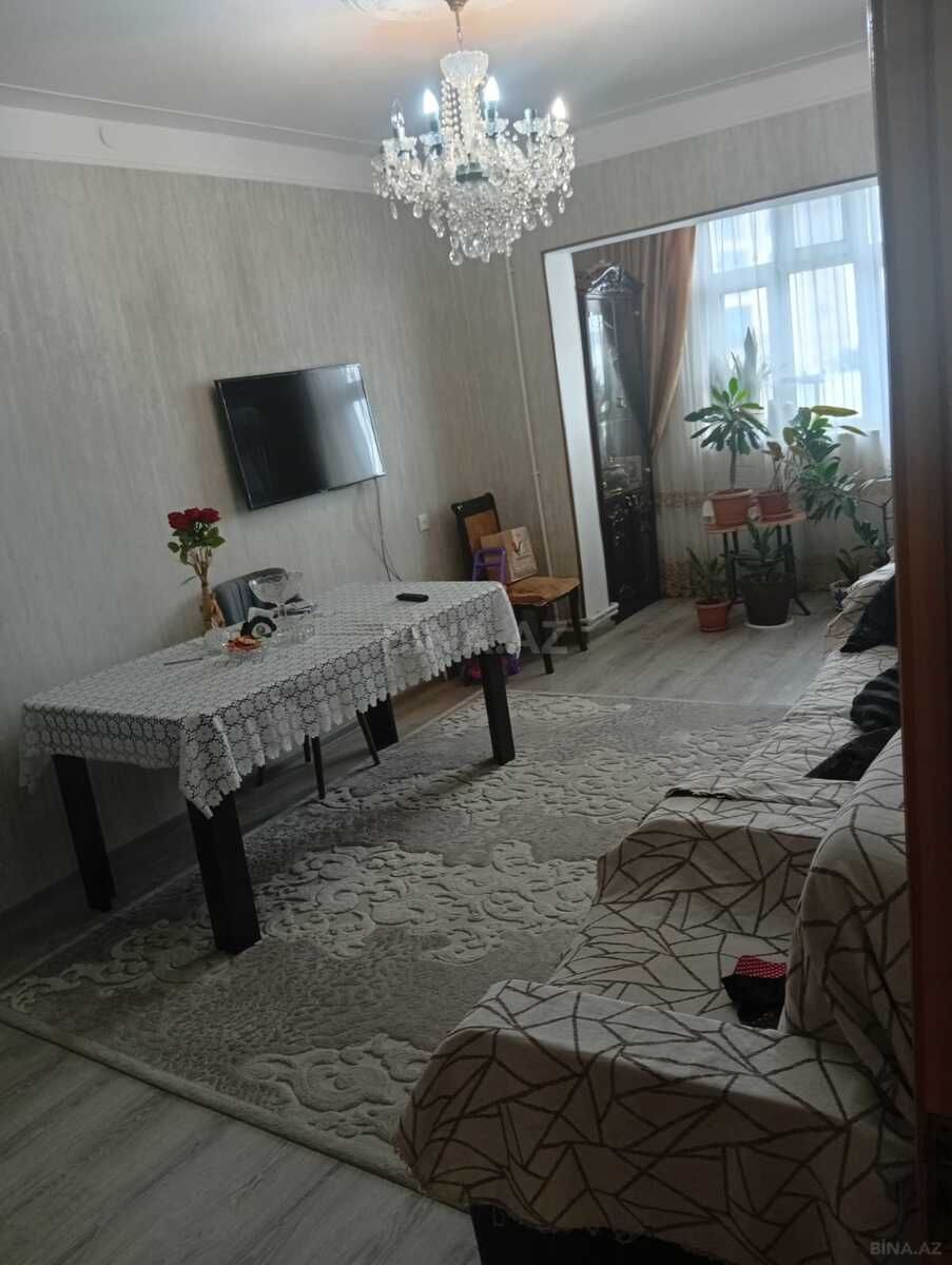 3 otaqlı Köhnə tikili, Əhmədli q., Bakı
