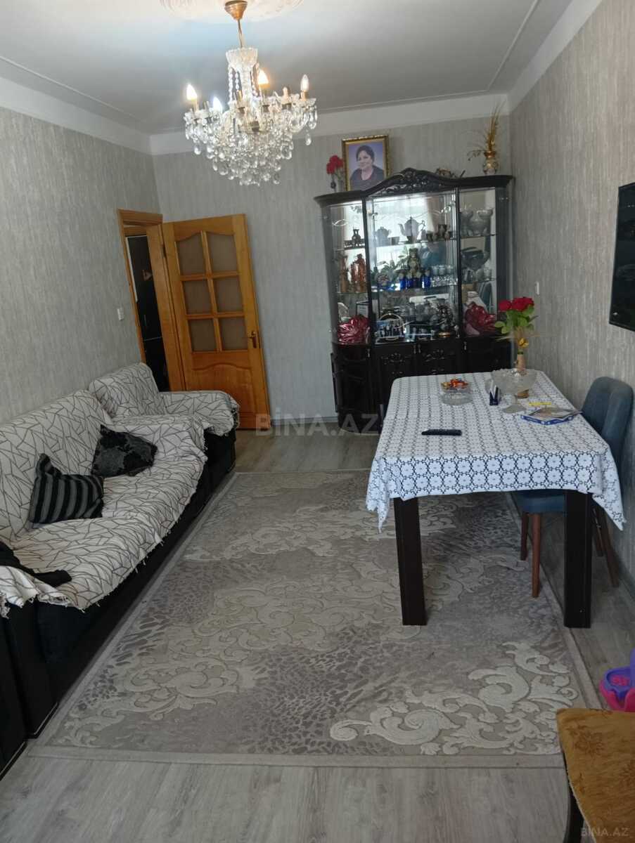 3 otaqlı Köhnə tikili, Əhmədli q., Bakı