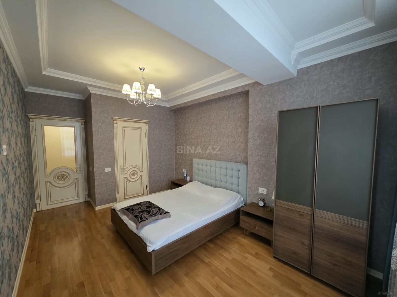 3 otaqlı Yeni tikili, Elmlər Akademiyası m., Bakı
