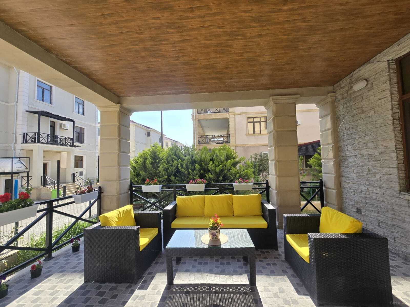 2 otaqlı Həyət evi/Bağ evi, Buzovna q., Bakı