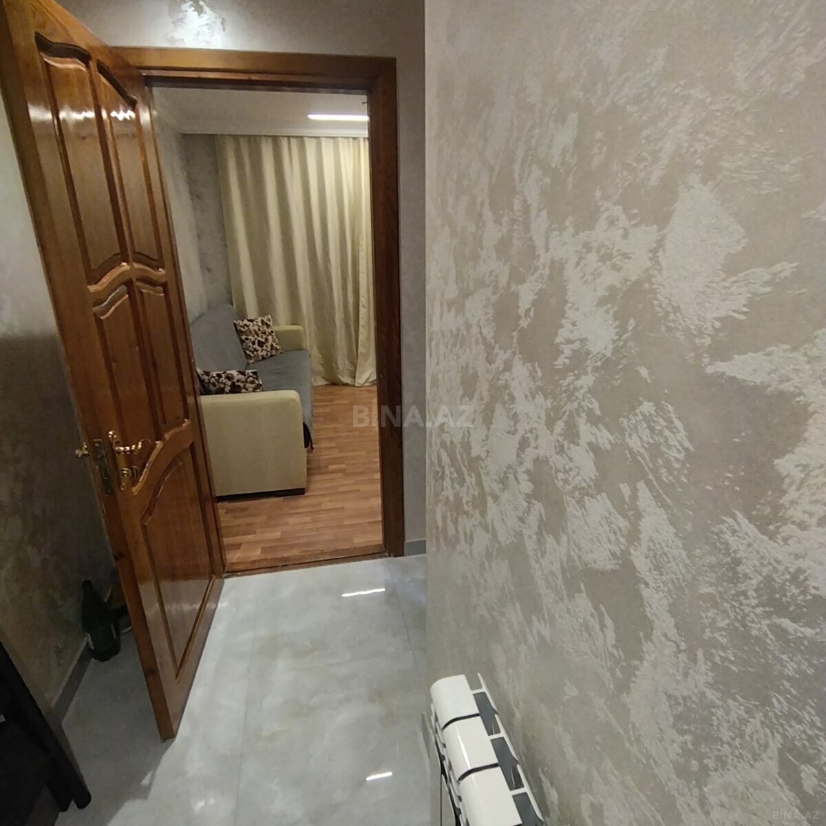 2 otaqlı Köhnə tikili, İnşaatçılar m., Bakı