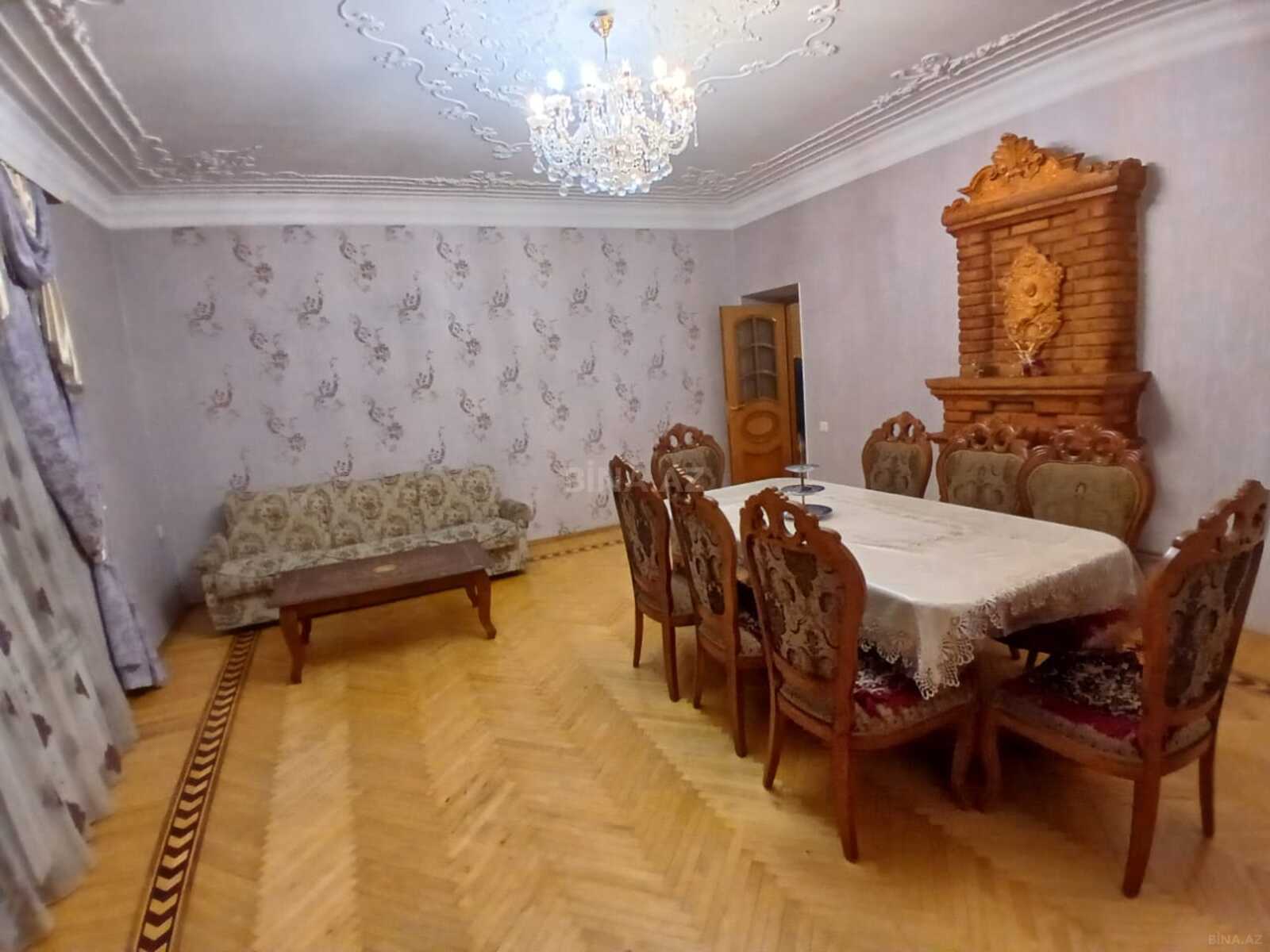 4 otaqlı Köhnə tikili, Gənclik m., Bakı